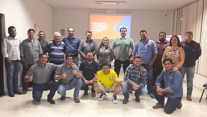  A equipe de vendas da Premix realizou um novo treinamento técnico comercial nos Estados de Rondônia e Acre, desta vez, em Cacoal (RO).